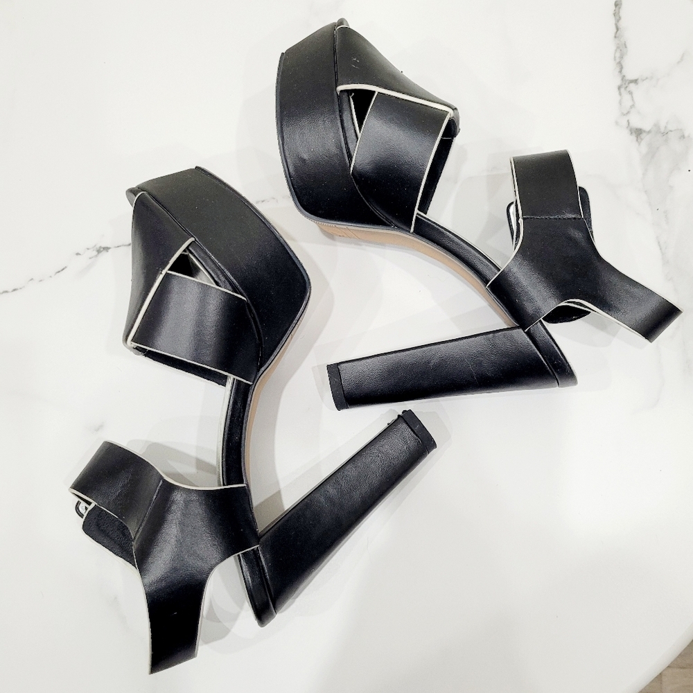 Vintage 90s Black & White Funky Style Heels Shoes US 6.5 - Picture 9 of 12